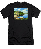 Beacon Rock Brenton Cove Newport Rhode Island - T-Shirt