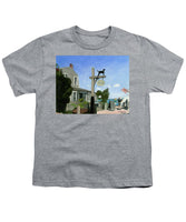 Black Dog Tavern Martha's Vineyard Massachusetts - Youth T-Shirt