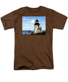 Brant Point Lighthouse Nantucket Massachusetts - Men's T-Shirt  (Regular Fit)