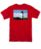 Cape Poge Lighthouse Martha's Vineyard Massachusetts - Men's T-Shirt  (Regular Fit)