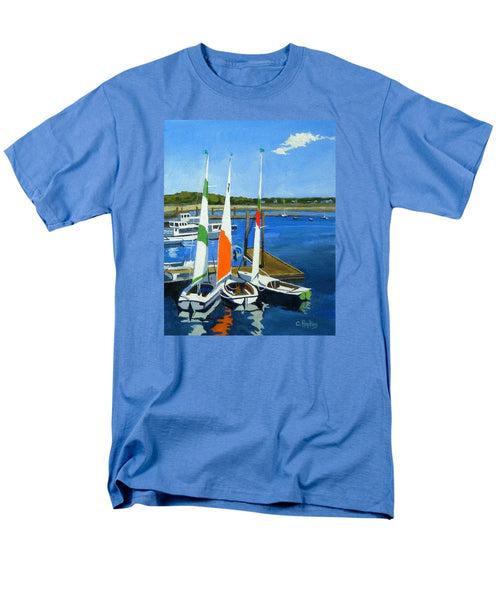 Chatham Harbor Boats Chatham Cape Cod Massachusetts - Men's T-Shirt  (Regular Fit)