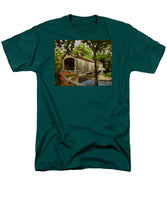 Comstock Covered Bridge East Hamptom Connecticut - Men's T-Shirt  (Regular Fit)