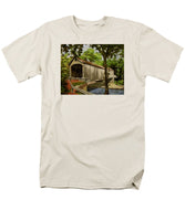 Comstock Covered Bridge East Hamptom Connecticut - Men's T-Shirt  (Regular Fit)