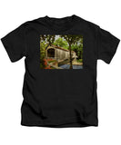 Comstock Covered Bridge East Hamptom Connecticut - Kids T-Shirt