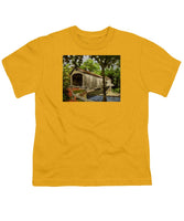 Comstock Covered Bridge East Hamptom Connecticut - Youth T-Shirt