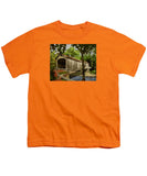 Comstock Covered Bridge East Hamptom Connecticut - Youth T-Shirt