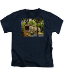 Comstock Covered Bridge East Hamptom Connecticut - Kids T-Shirt