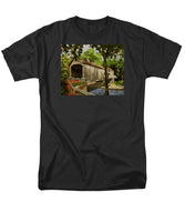 Comstock Covered Bridge East Hamptom Connecticut - Men's T-Shirt  (Regular Fit)