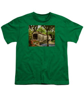 Comstock Covered Bridge East Hamptom Connecticut - Youth T-Shirt