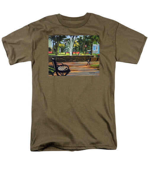 Center Green Glastonbury Connecticut   - Men's T-Shirt  (Regular Fit)