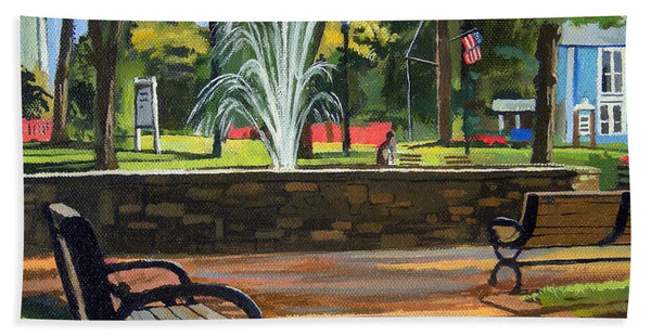 Center Green Glastonbury Connecticut   - Beach Towel