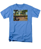 Center Green Glastonbury Connecticut   - Men's T-Shirt  (Regular Fit)