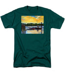 The Rocky Hill Glastonbury Ferry Glastonbury Connecticut  - Men's T-Shirt  (Regular Fit)