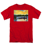 The Rocky Hill Glastonbury Ferry Glastonbury Connecticut  - Men's T-Shirt  (Regular Fit)