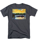 The Rocky Hill Glastonbury Ferry Glastonbury Connecticut  - Men's T-Shirt  (Regular Fit)