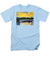 The Rocky Hill Glastonbury Ferry Glastonbury Connecticut  - Men's T-Shirt  (Regular Fit)