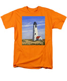 Great Point Lighthouse Nantucket Massachusetts - Men's T-Shirt  (Regular Fit)