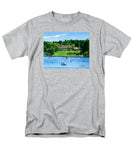 New York Yacht Club Newport Rhode Island - Men's T-Shirt  (Regular Fit)