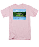 New York Yacht Club Newport Rhode Island - Men's T-Shirt  (Regular Fit)