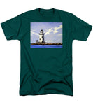 Saybrook Breakwater Lighthouse Old Saybrook Connecticut - Men's T-Shirt  (Regular Fit)