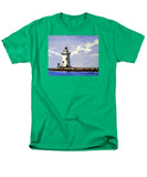 Saybrook Breakwater Lighthouse Old Saybrook Connecticut - Men's T-Shirt  (Regular Fit)